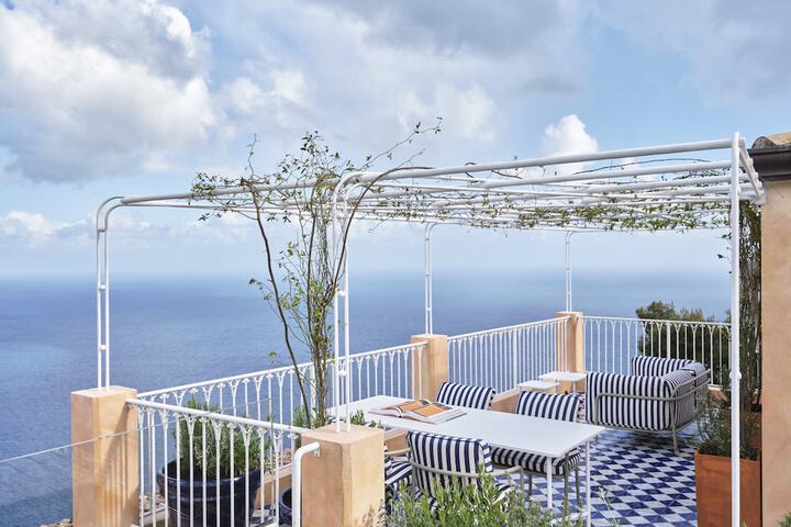 Terrace/Patio 64 of 136