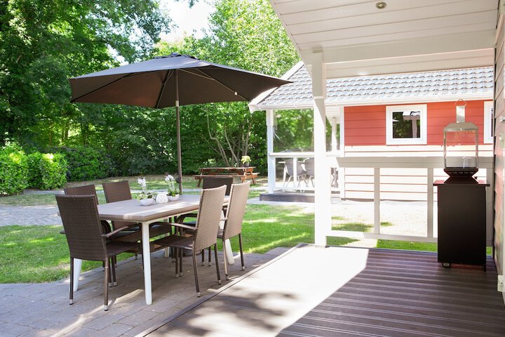 Terrace/Patio 9 of 25