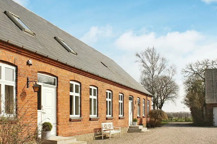 Amazing Holiday Home in Tranekã¦r With Swimming Pool