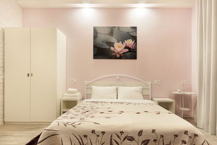 Room 46 of 108