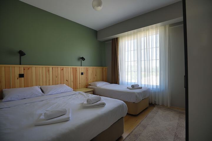 Room 5 of 22
