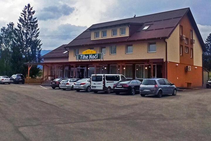 Tihe Noci Motel