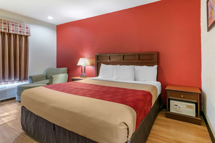 Room 3 of 23