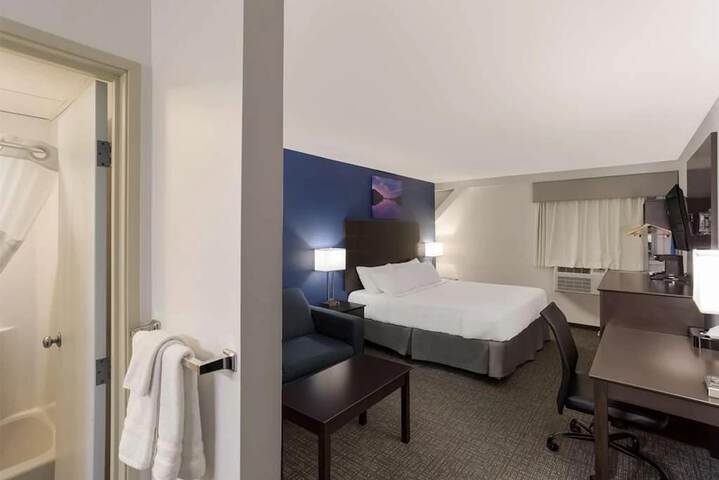 Room 15 of 25