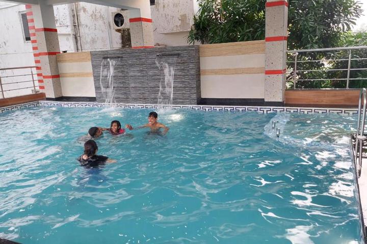 Blue Stone Hotel & Restaurant Mandarmani