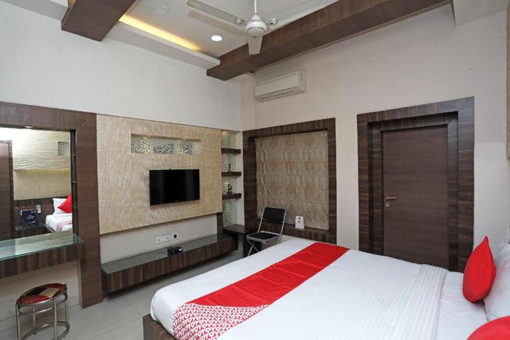 Hotel O South Fern