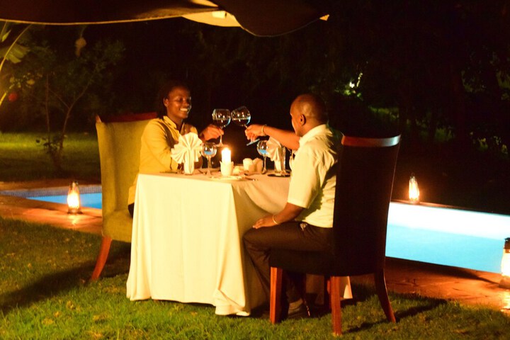 Dining Photos