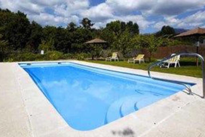 Pool 12 of 15