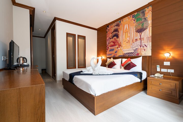 Room 18 of 40
