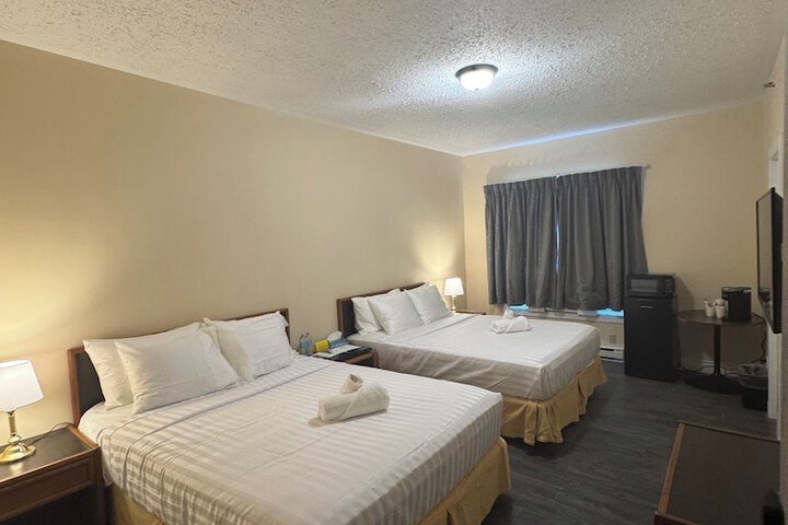 Room 7 of 36