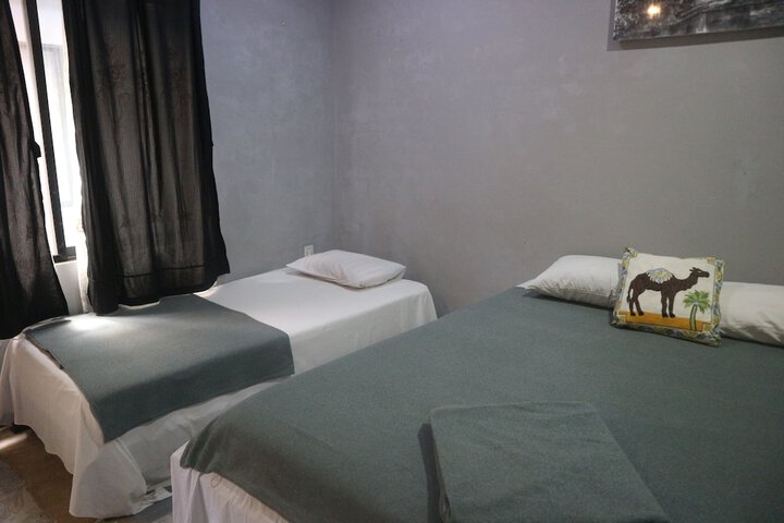 Room 27 of 62