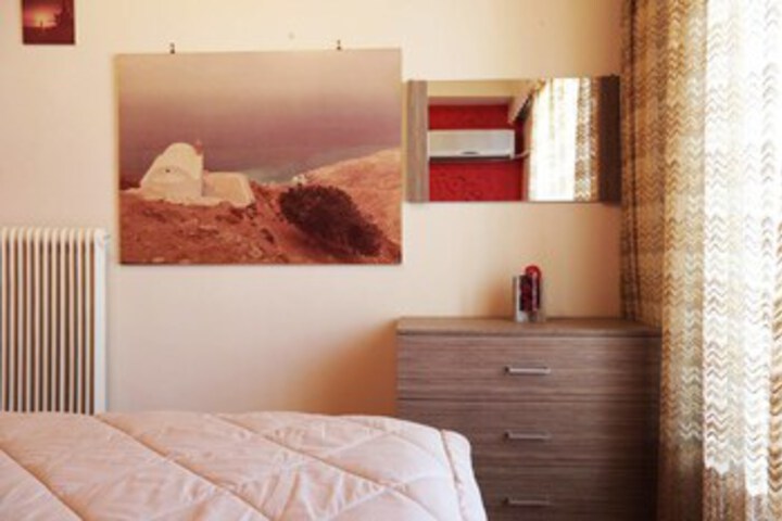 Room 19 of 34