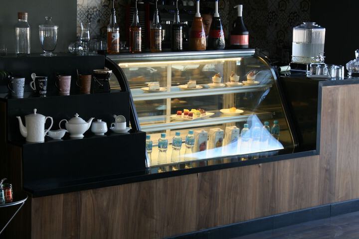 Breakfast/Coffee Service 72 of 107