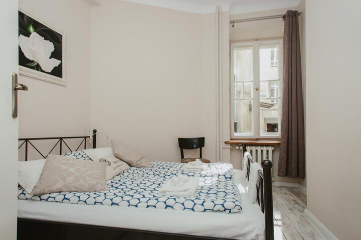 Image of ShortStayPoland Sienna B22