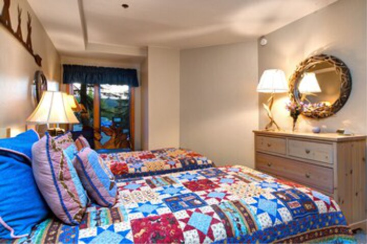 Room 21 of 27