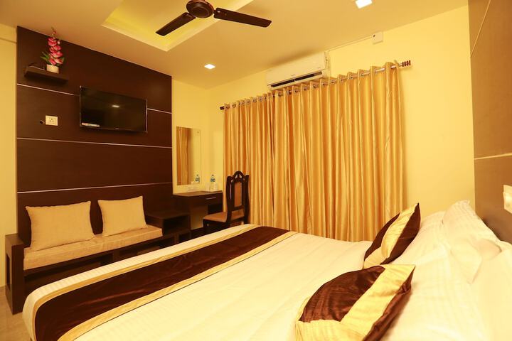 Room 13 of 43