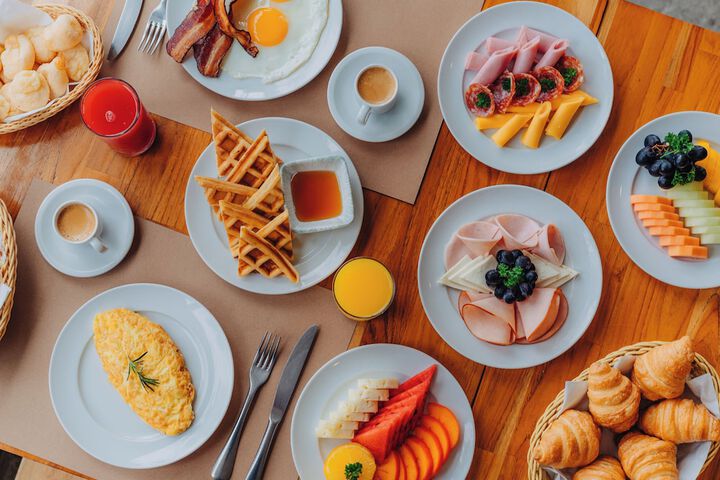 Breakfast/Coffee Service 42 of 61