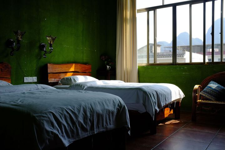 Room 7 of 69