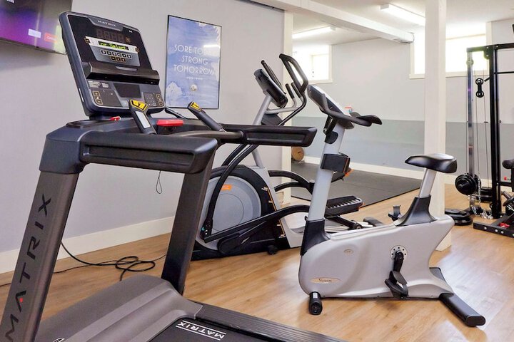 Health and Fitness 33 of 46
