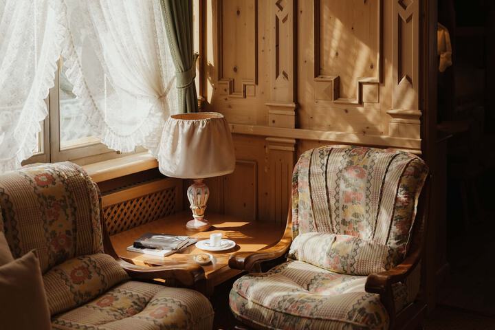 Room 14 of 28