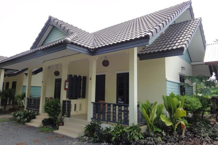 Ban Kiangnam Hotel
