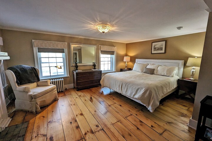 Room 45 of 91