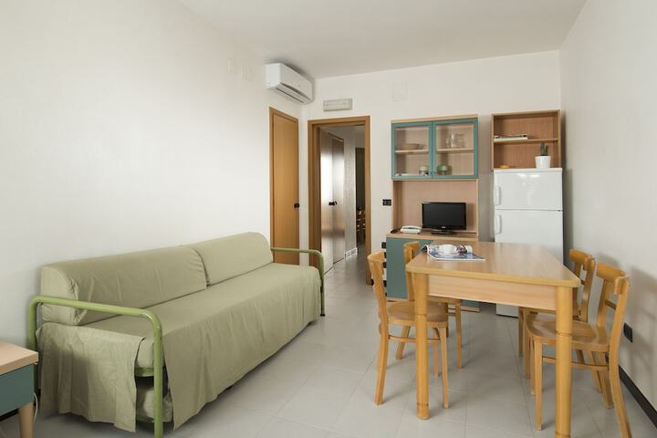 Room 47 of 78