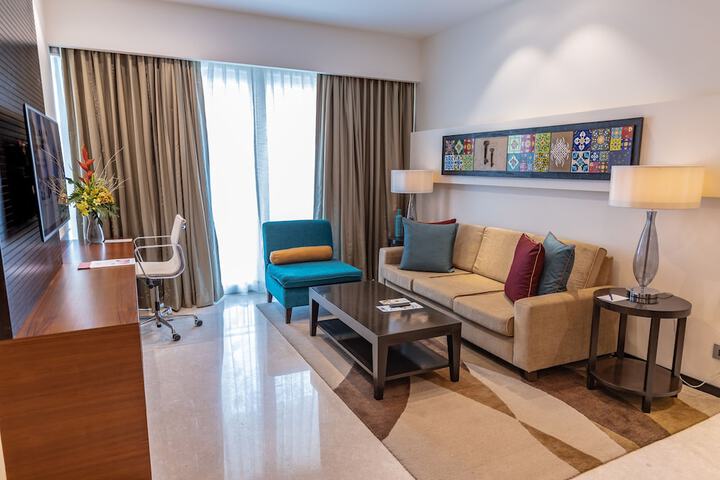 Room 18 of 125