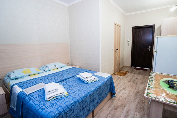 Room 7 of 34