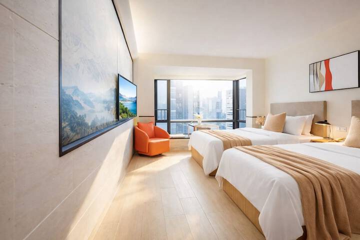 Room 34 of 59