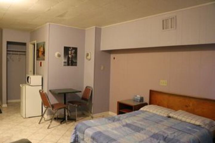 Room 22 of 54
