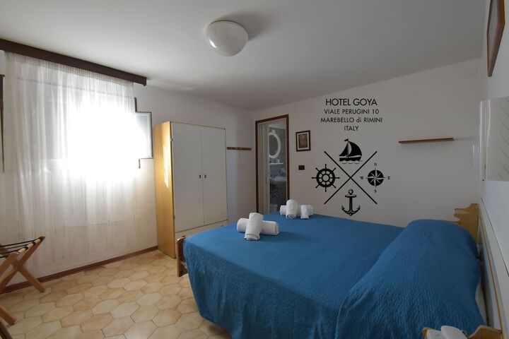 Room 7 of 43