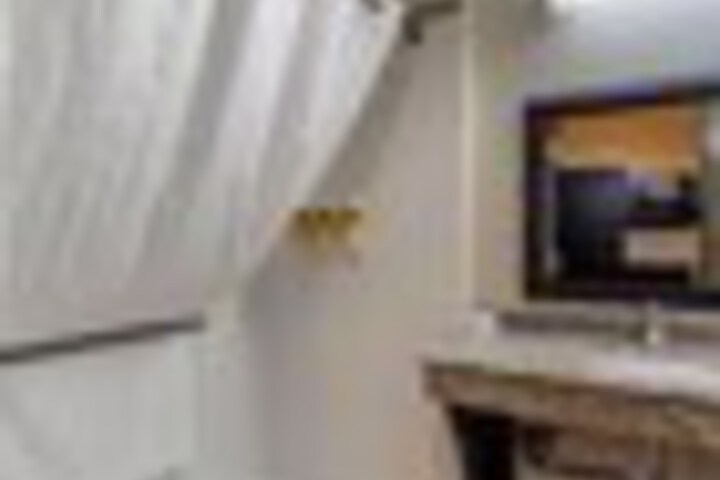 Room 92 of 168