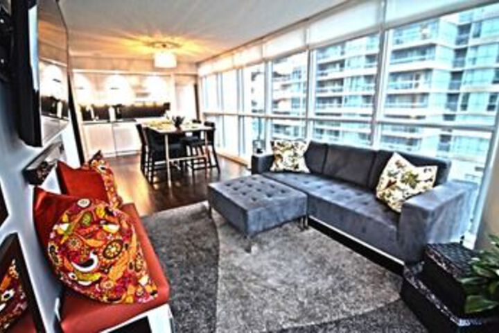 Toronto Escape - CityPlace - 25 Capreol