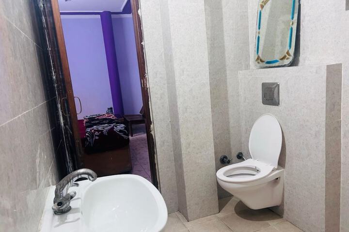 Room 12 of 13