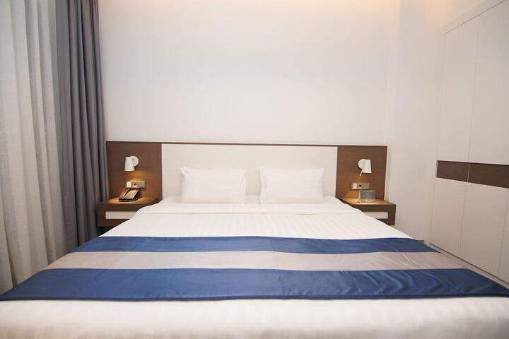 Abar Hotel Apartment Dubai investment Park
