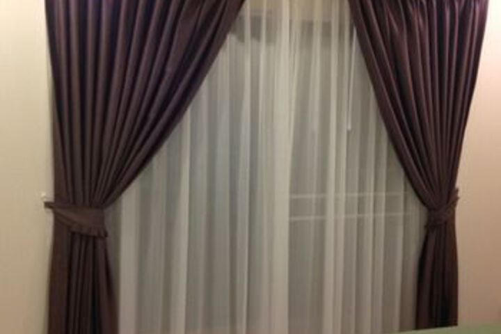 Room 15 of 28