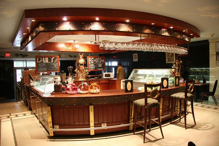 Lounge 70 of 80