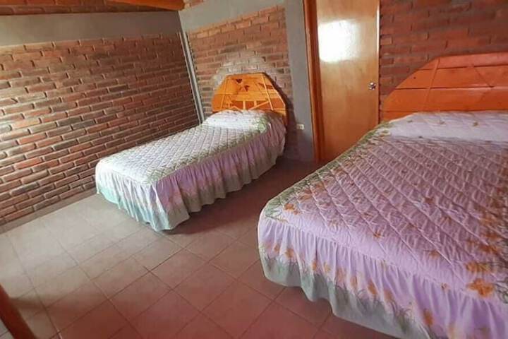 Room 5 of 7