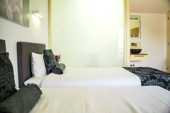 Room 46 of 58
