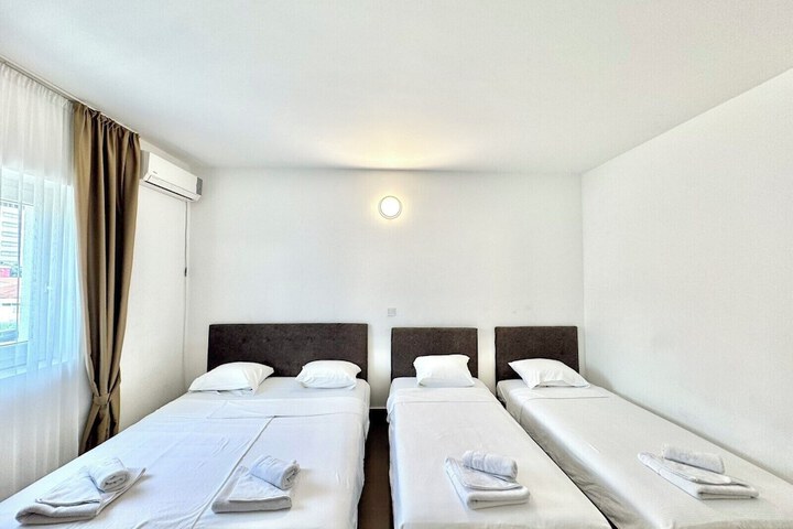Room 45 of 73