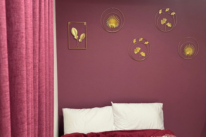 Room 16 of 62