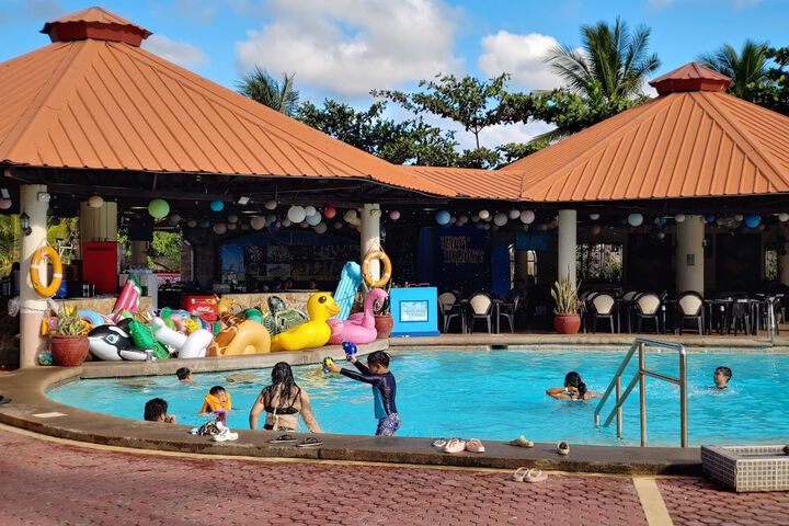 Pool 80 of 199