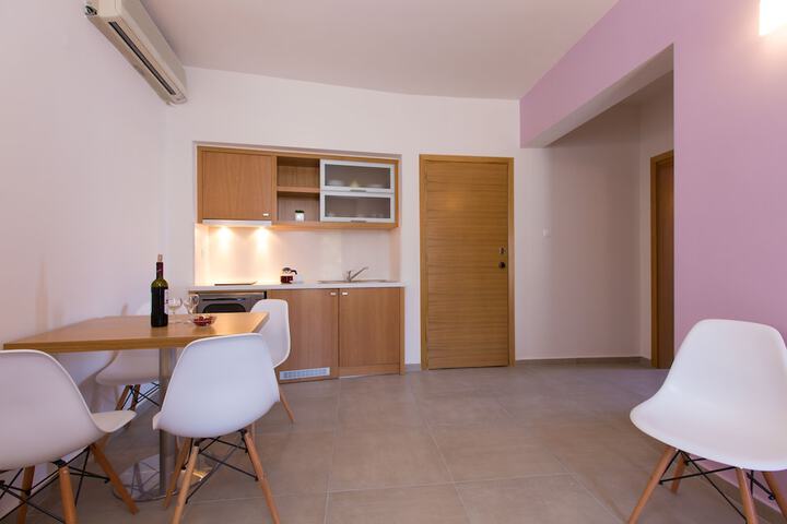 Room 26 of 73