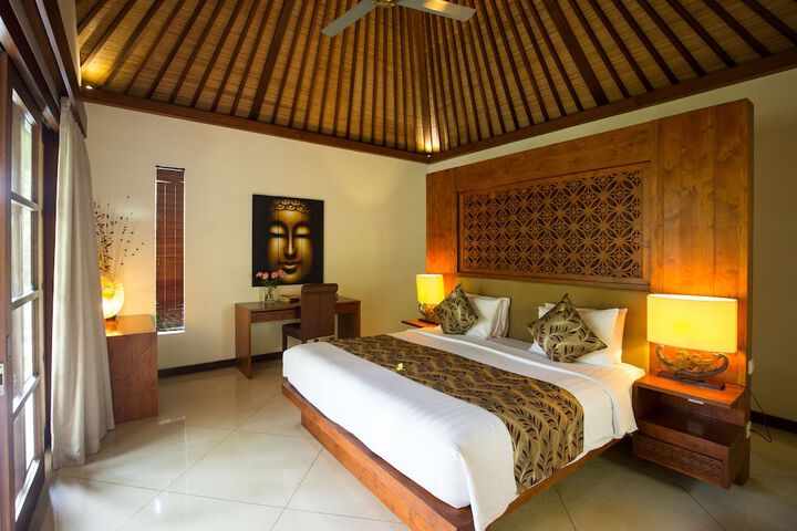 Room 4 of 59