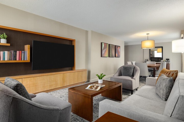 Room 19 of 62