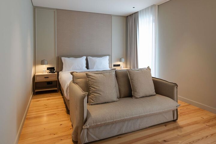 Room 46 of 105