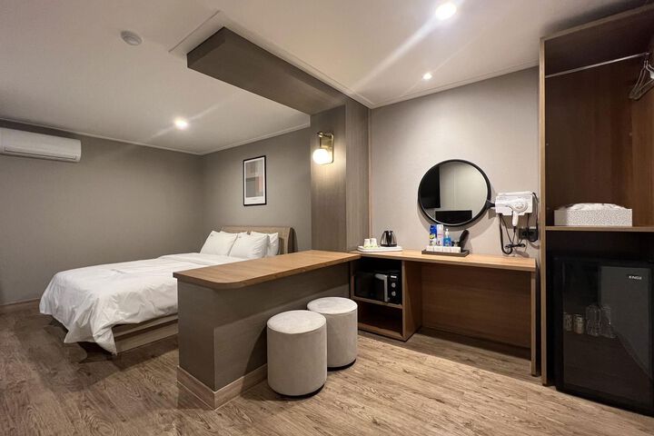 Room 75 of 105