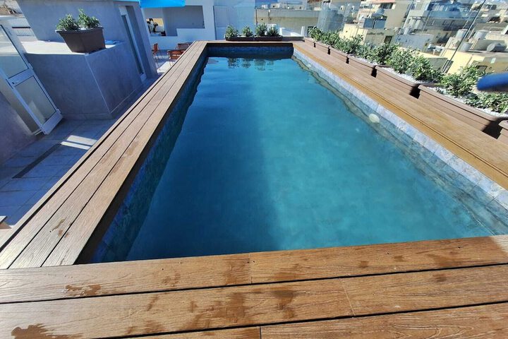 Pool 34 of 58