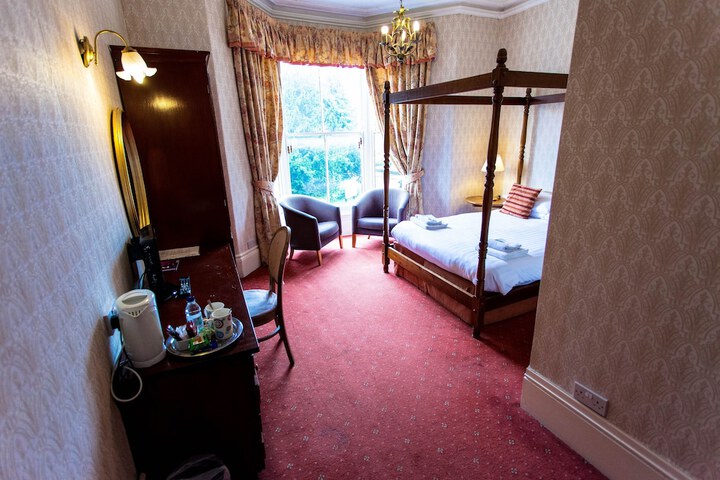 Room 48 of 69